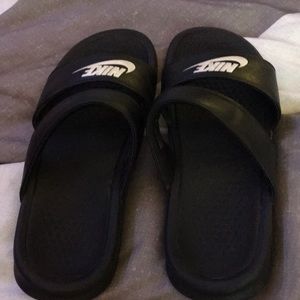 Nike slippers